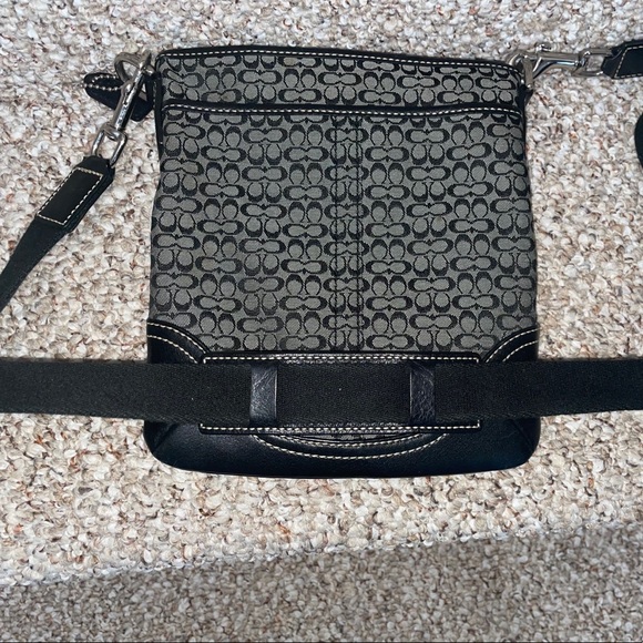 Black Coach Signature Crossbody Purse - Picture 2 of 6